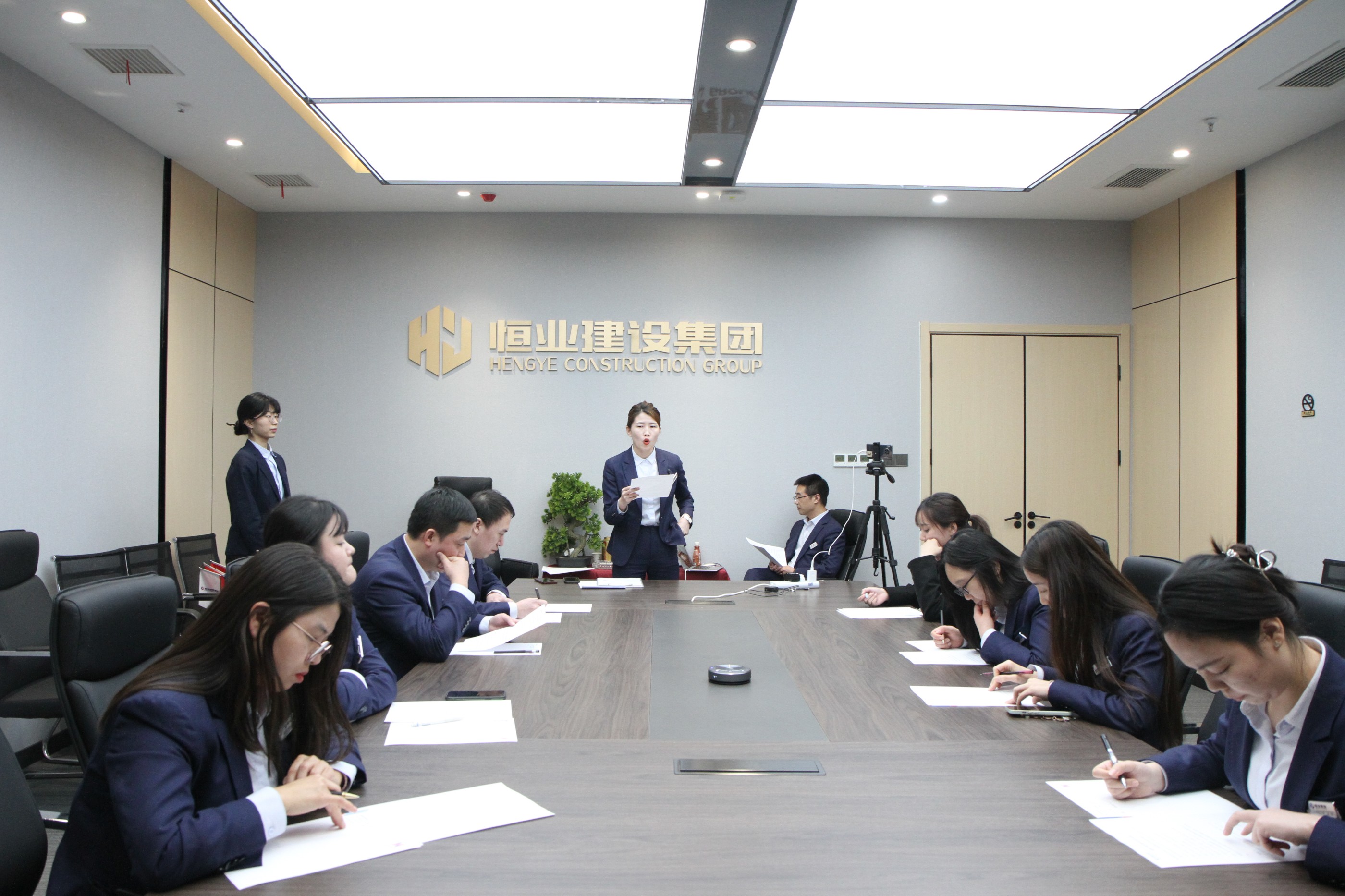 以賽勵(lì)才，恒業(yè)搭建人才培育“快車道”